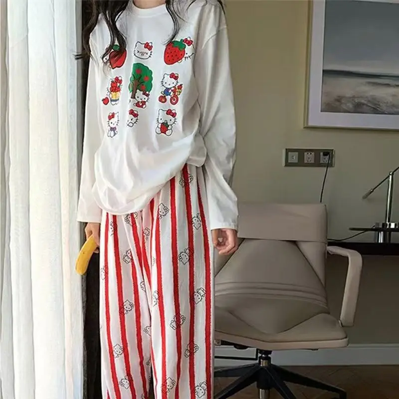 Hello Kitty Women's Fall Winter Long Sleeve Pajama Set Lightweight Loungewear Outdoor-Ready Cartoon Print Home Wear