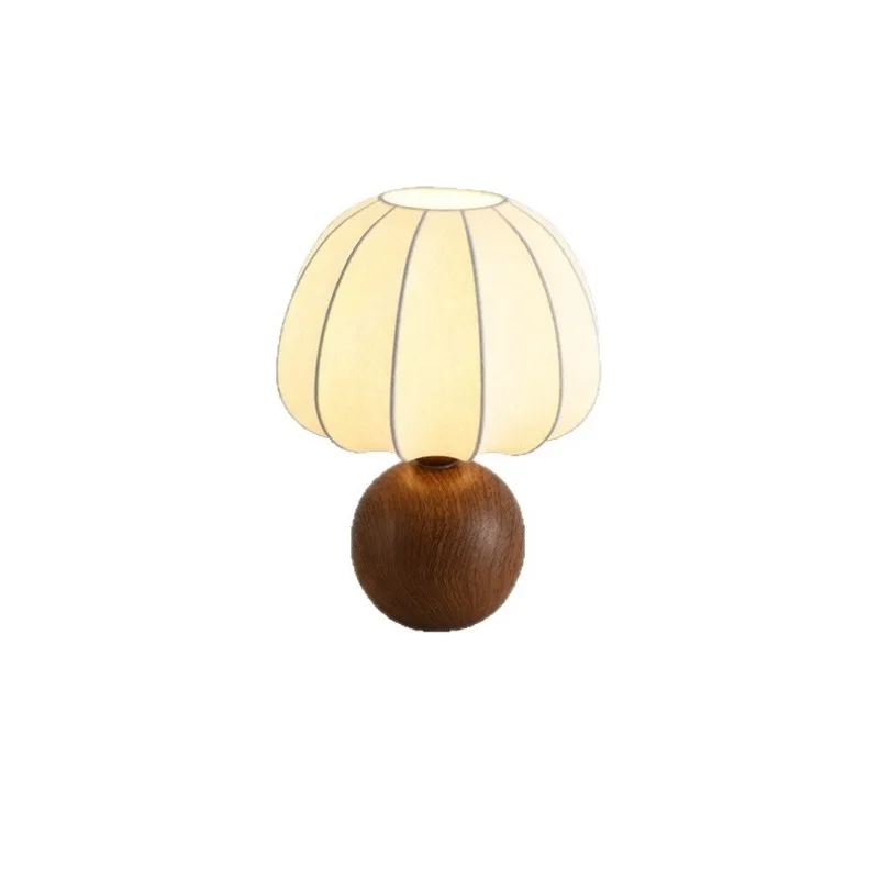 Silk table lamp, French medieval bedroom, study, American retro wabi-sabi style, Japanese designer, high-end bedside lamp