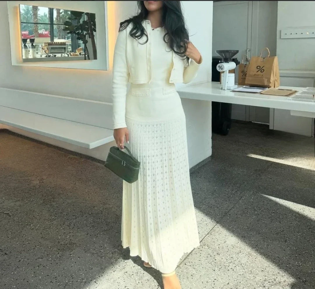 Women's elegant two-piece suit, white pearl cardigan or round neck sleeveless midi dress