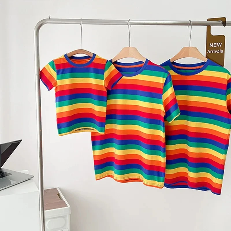 Parent-Child Fashion Tops Daddy Mother And Daughter Son t-Shirt Family t-Shirts Dad Mom Children Matching Rainbow Clothes Summer