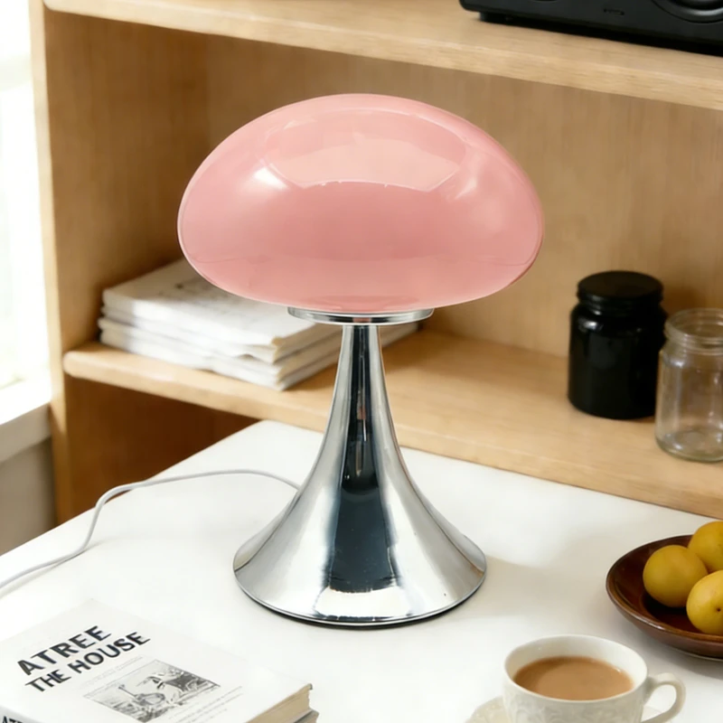 Bauhaus Mid-Century Ins Cream Style Table Lamp Nordic Designer Version French Apple Mushroom Glass Light High-End Light Luxury