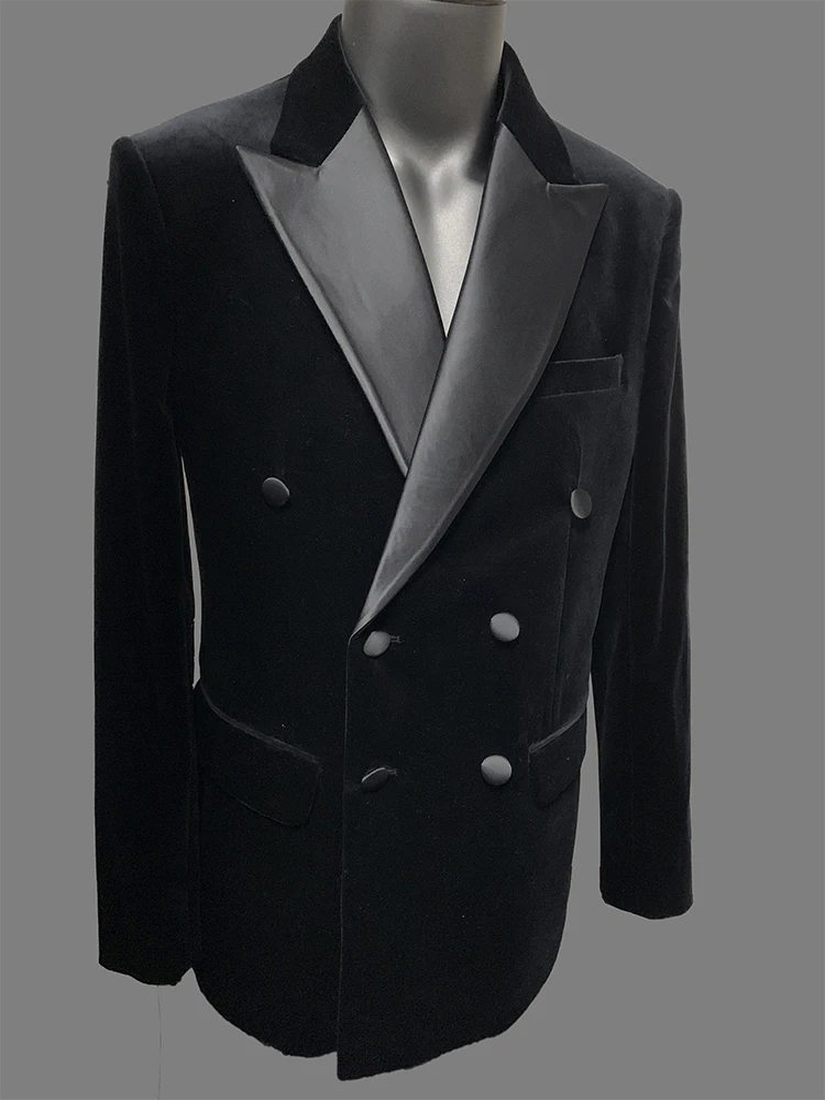 Luxury Black Velvet Men Suits Custom Made Suits Tailor Made Suits Tailored Mens Velvet Tuxedo Wedding Suits For Men Fashion 2021