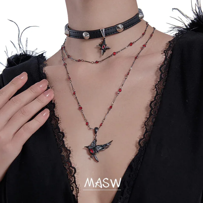 MASW Original Design Hiphop Cool Hot Girl Style Red Crystal Black Bird Necklace For Women Party Gift Modern Jewelry Accessories