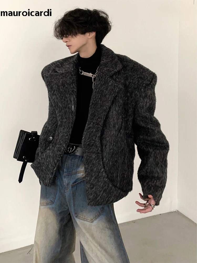 Mauroicardi Autumn Winter Warm Thick Grey Fluffy Wool Blends Blazer Coat Men Shoulder Pads Luxury Designer Woolen Jacket 2026